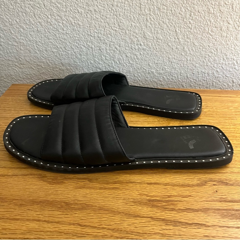 Report Slide Sandals with silver embellishments - Picture 2 of 3